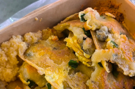 guangzhou street food-Oyster Omelet